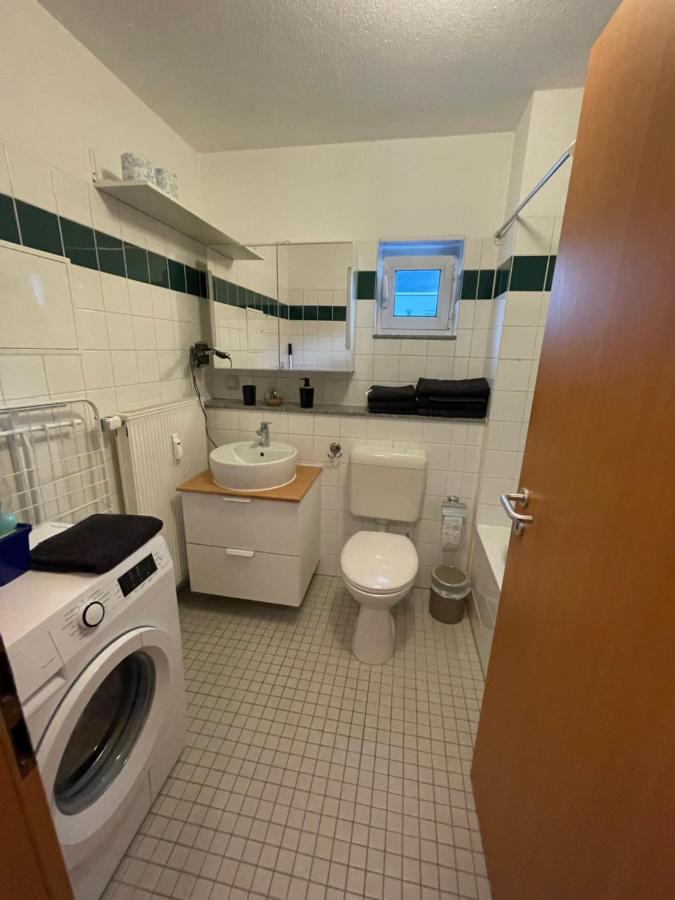 Ferienwohnung Mit 2 Zimmer, Kueche, Bad, In 사르브루켄 외부 사진